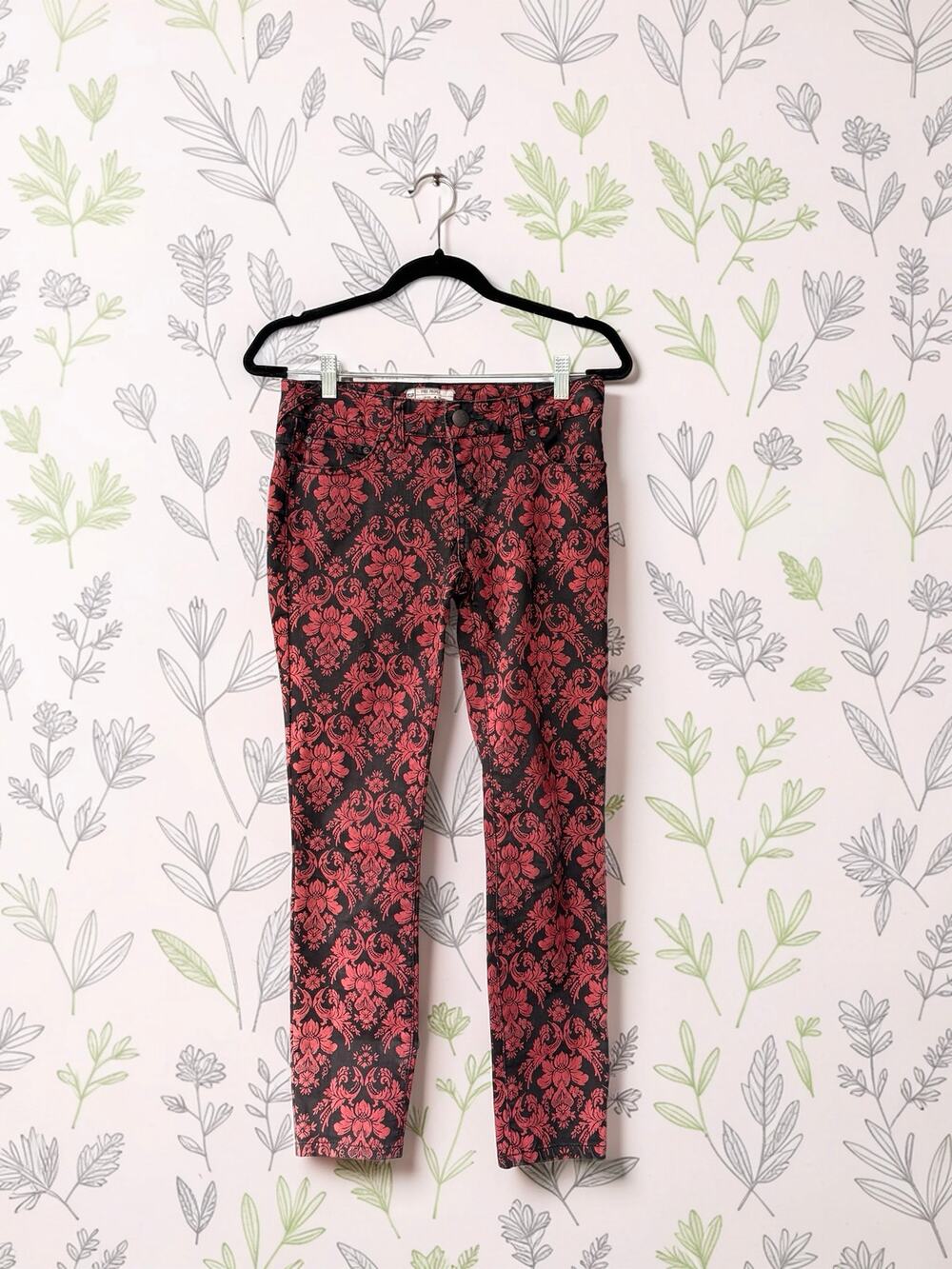 Free People Floral Damask Skinny Jeans Womens 26 Black Red Brocade Print NWOT
